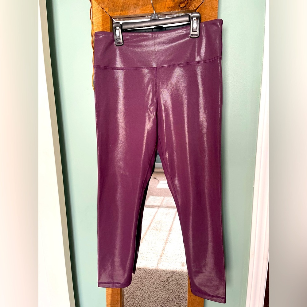 Plum Metallic Plus Light n Tight Hi-Rise 7/8 24" (12)